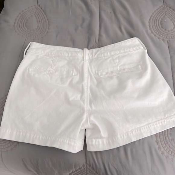 American Eagle Outfitters Midi Shorts Size 2 - Picture 5 of 5